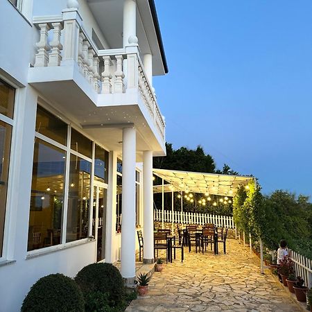 Vila Horizont Baks-Rrjoll Luaran gambar